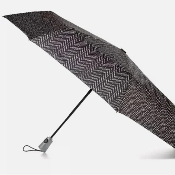 Totes Vented One-Touch Auto Open Close Rain/Sunguard Umbrella- Black Chevron - Picture 1 of 6